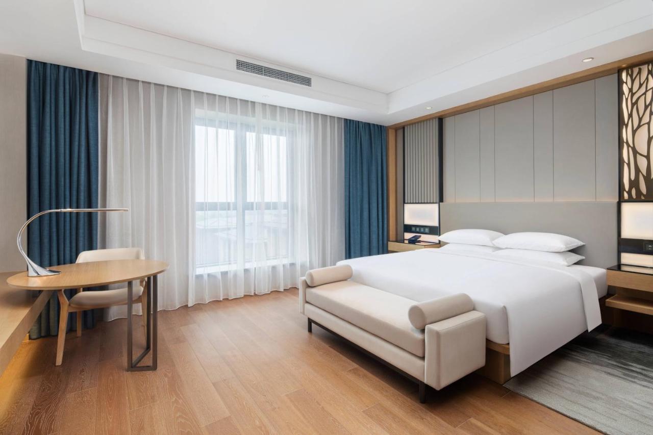 Courtyard By Marriott Hangzhou West Екстериор снимка