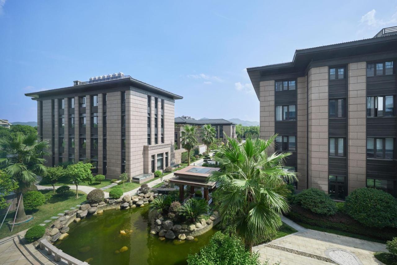 Courtyard By Marriott Hangzhou West Екстериор снимка